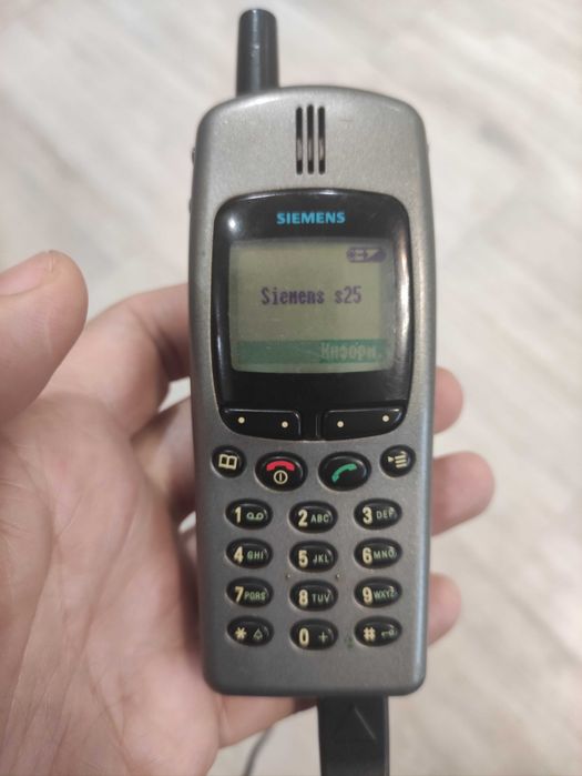 Мобільні ретро телефони Siemens