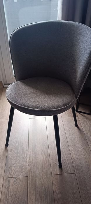 Krzesła pokojowe  4 sztuki