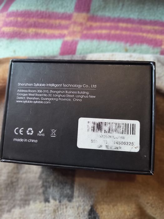 Продам кейс для наушників