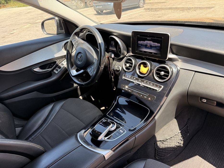 Mercedes benz C 200 bluetec