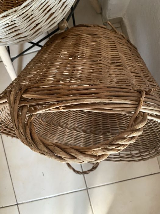 Duzy kosz wiklinowy  na bielizne - stan dobry