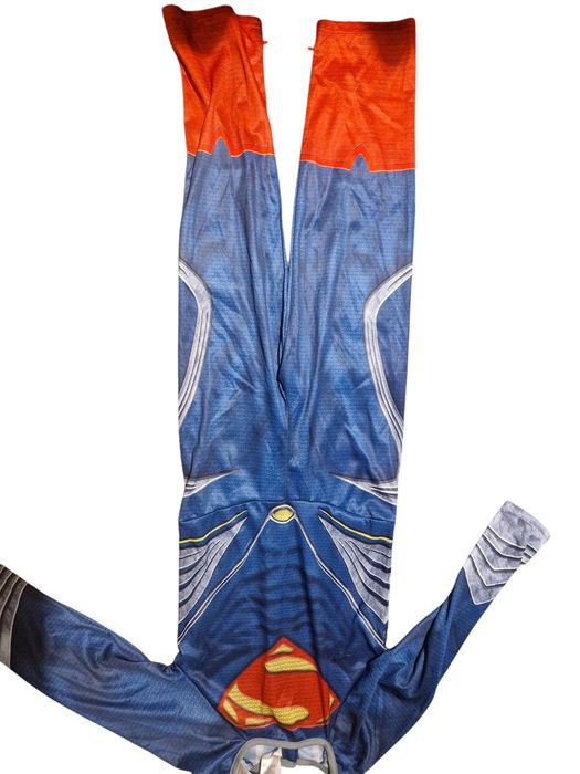 Strój supermanana 128 cm