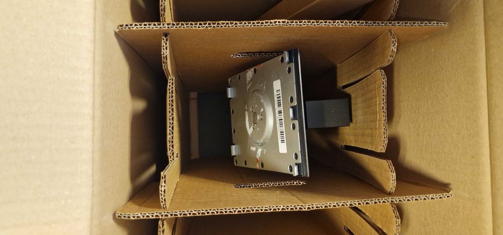 HP Monitor  Z24i