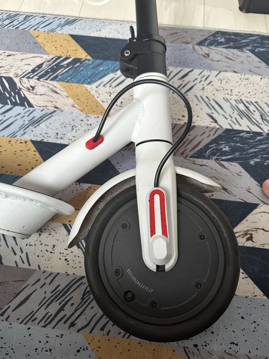 Електросамокт MI 365Pro