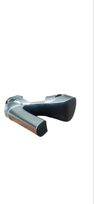 Sandały na obcasie EVEN&ODD r.36