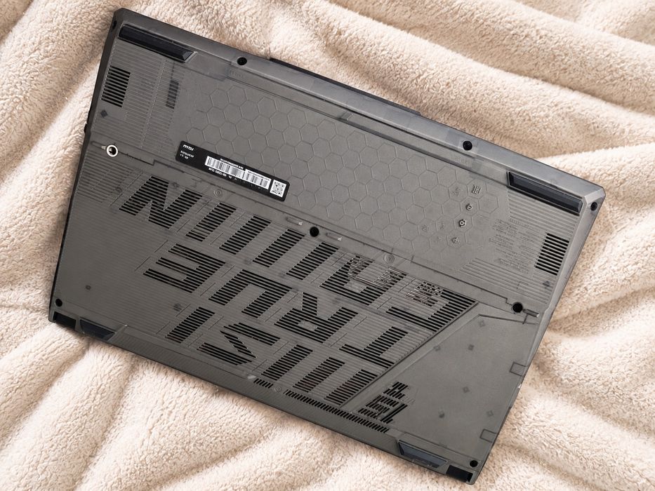 MSI Cyborg 15 i7 RTX 4050 16GB SSD 4TB + 512GB Windows 11 Pro NOWY
