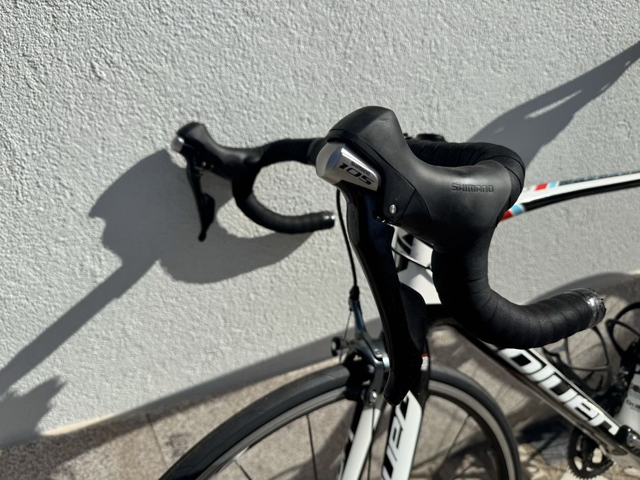 Bicicleta Coluer Invicta Carbon