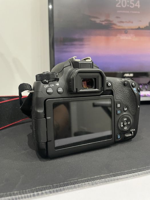 Canon eos 77D aparat super stan jak nowy