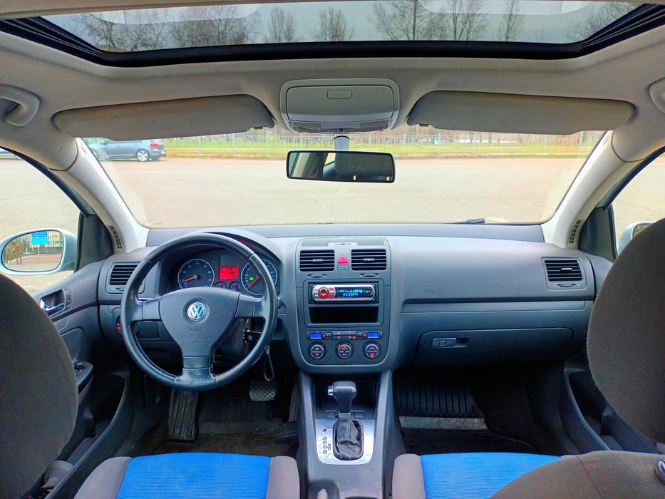 Golf 5 1.6 Автомат