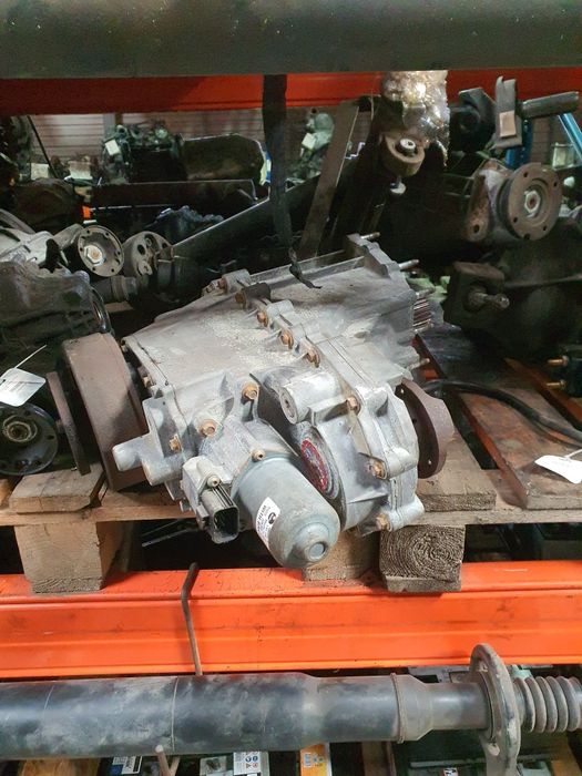 Роздатка jeep grand cherokee 2005-2010 wk1 3.0