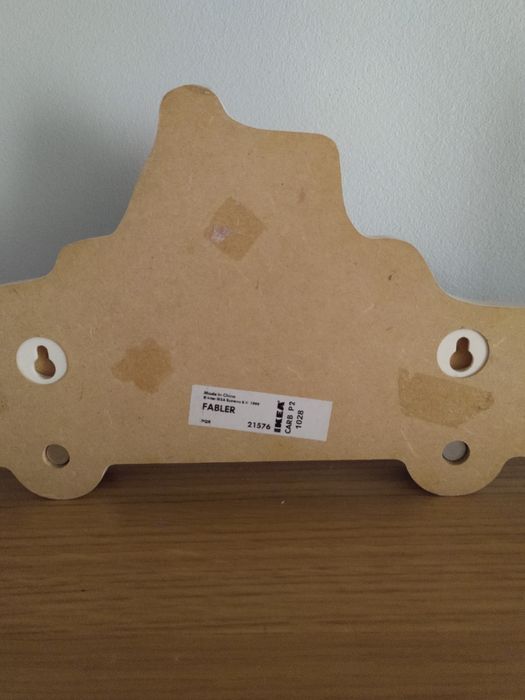 2 Cabides de parede Ikea- criança