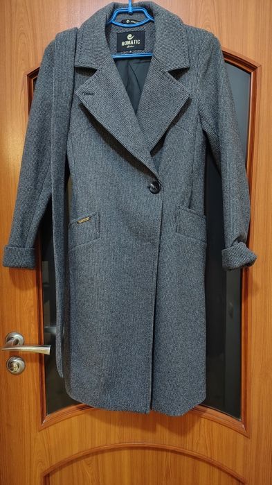 Пальто шерстяне жіноче