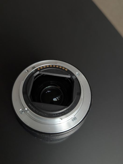 Sony Zeiss FE 55 1.8