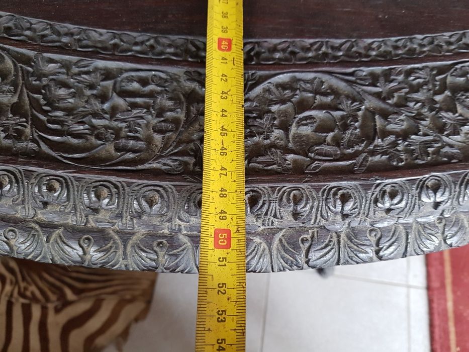 Mesa de apoio indo português antiga