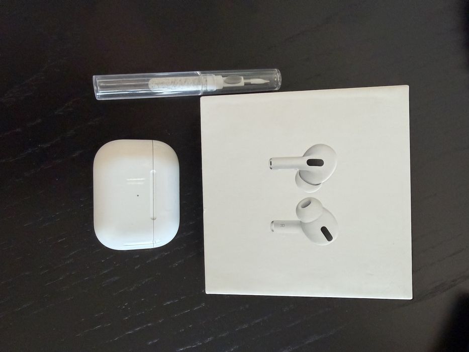AirPods Pro z MagSafe