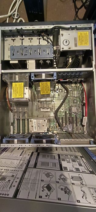 Serwer HP ProLiant ML350 + Ultrium 448 , Xeon, 6xHDD SAS, szyny RACK