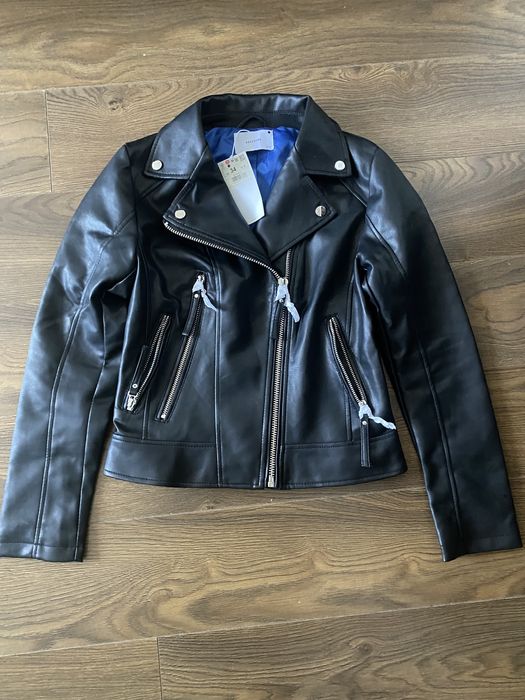 Куртка женская  Reserved