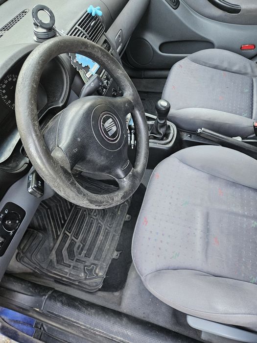 Seat Toledo 2.  1.9 TDI Diesel 110KM