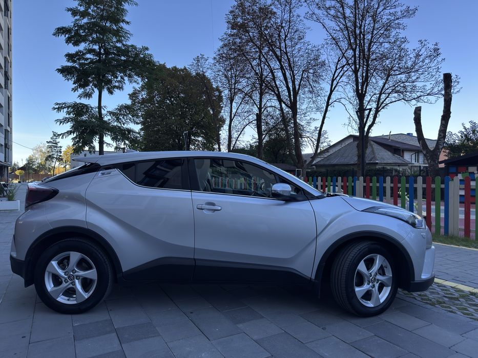 Офіційна Toyota C-HR  2018р., AWD, Premium