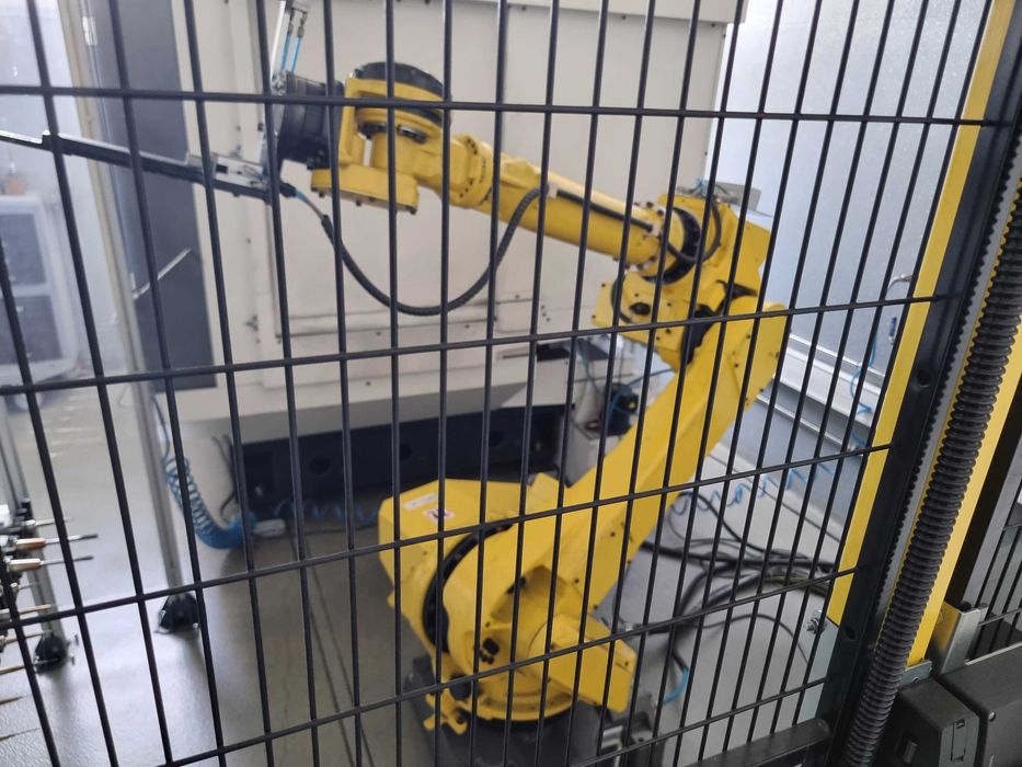 Célula Fanuc Robodrill CNC 5 Eixos com Robot Fanuc