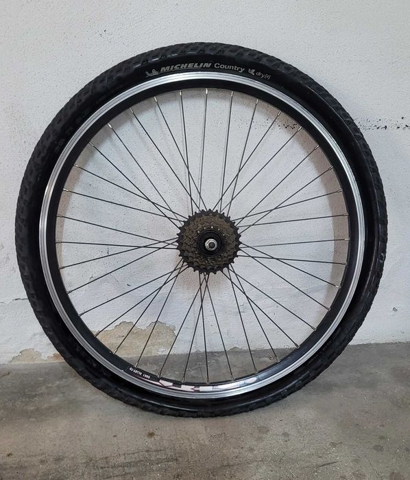 Roda 26 FEEL com pneu Michelin