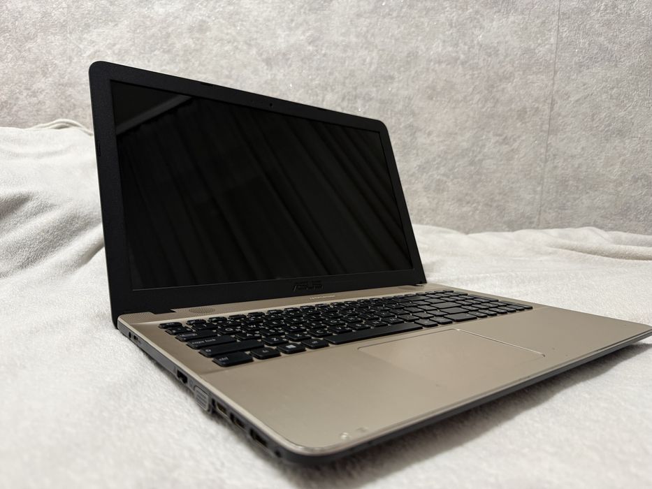 Ноутбук Asus a541n