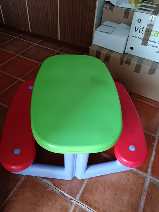 Mesa Criança para  brincar