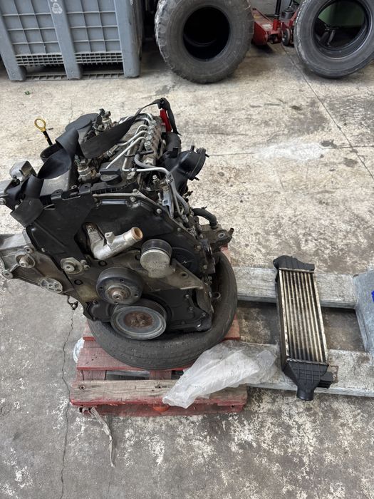 Motor Land Rover Defender TD4