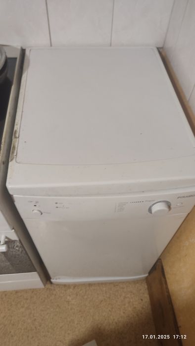 Посудомийна машина