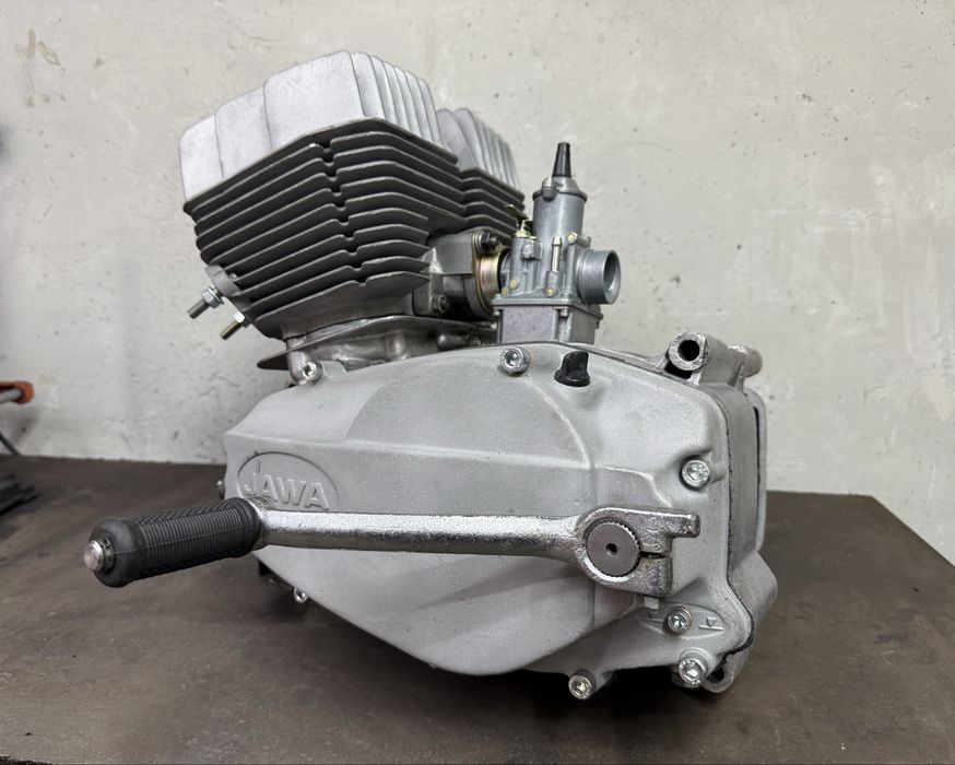 Двигун Ява 350 / 638, після кап.ремонту, з карбюратором! Деталі Чехія!