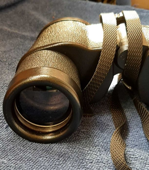 Бинокль БПЦ 8х40, отличное состояние.