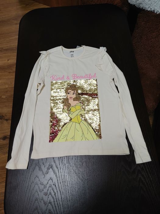 Красивый свитер для девочки