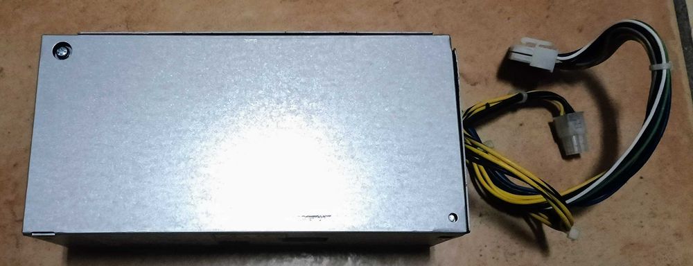 Fonte de alimentação Lenovo M72 M73e M79 M82 M92P M93P SFF 240W