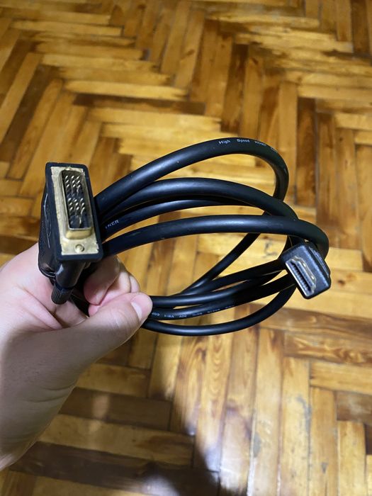 Кабель HDMI - DVI
