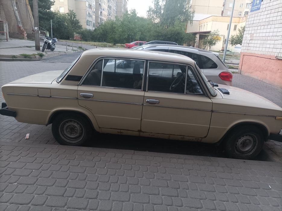 ВАЗ 21063 1999р.в. бежевий