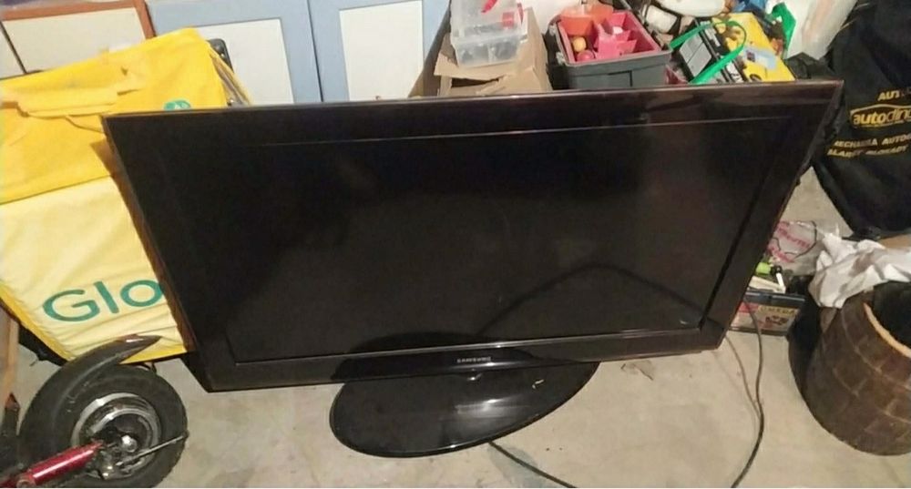 Telewizor Samsmung 42' Całe Sprawny Elbląg