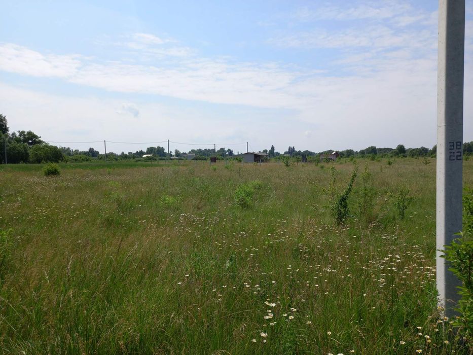 Земельна ділянка під будівництво 15 соток