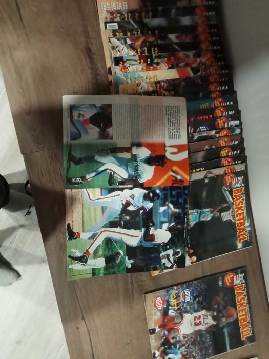 Kolekcja magazynu MAGIC BASKETBALL + plakaty + kolekcja pro basket
