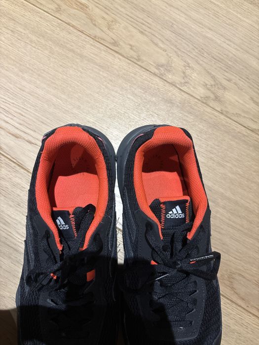 Buty sportowe adidas przewiewne z siateczką