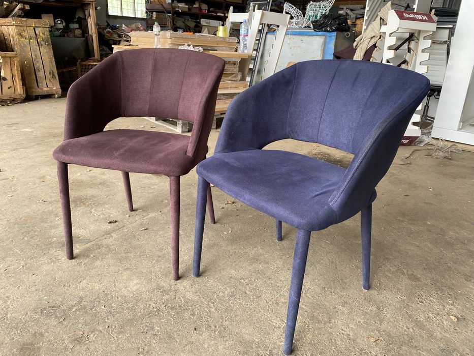 Крісла та стільці