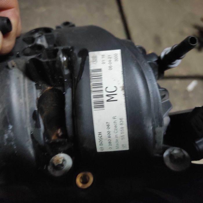 Kolektor Ssący Corsa C D Meriva Astra H Combo 1,2 16 V Z12XEP