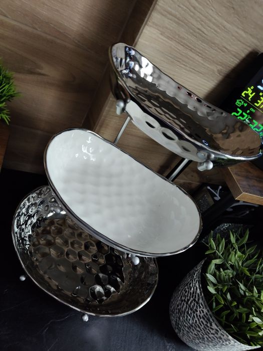 Patera 3 poziomowa biało srebrna ceramiczna