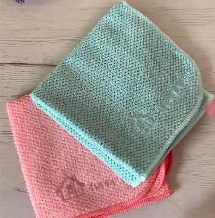 2 Panos / MicroFibras MultiUsos Tupperware