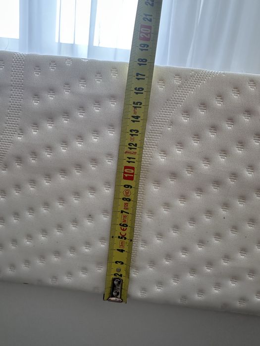 Łóżko białe 120x200 z materacem