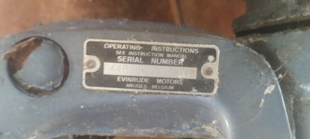 Motor Evinrude 4 HP para Peças