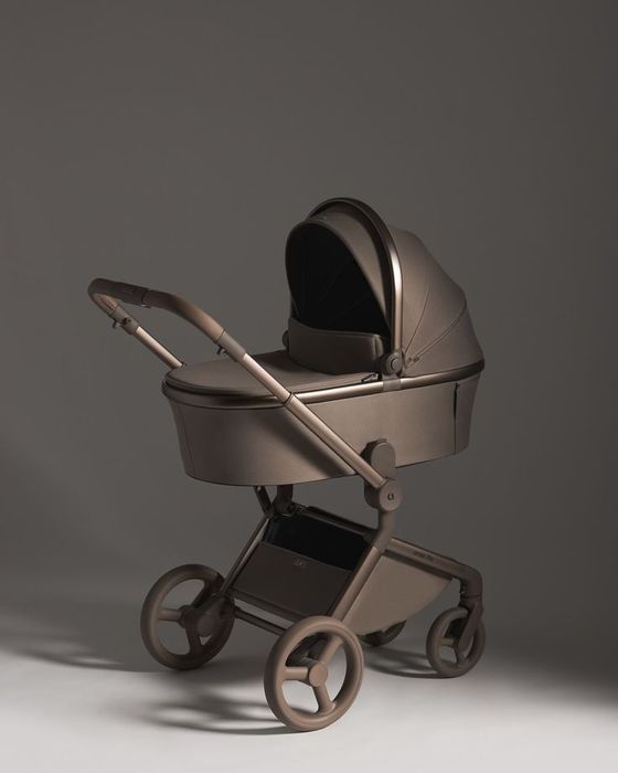 Прийму в дар коляску та пелинальний комод