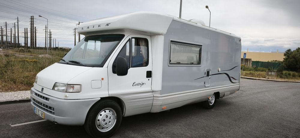 Autocaravana Fiat Ducato 2.8  4 lugares de livrete