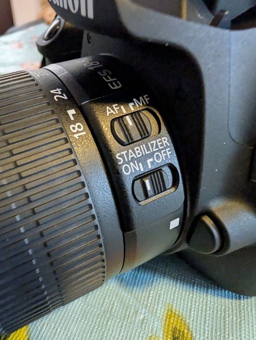 Canon EOS 2000 Ed