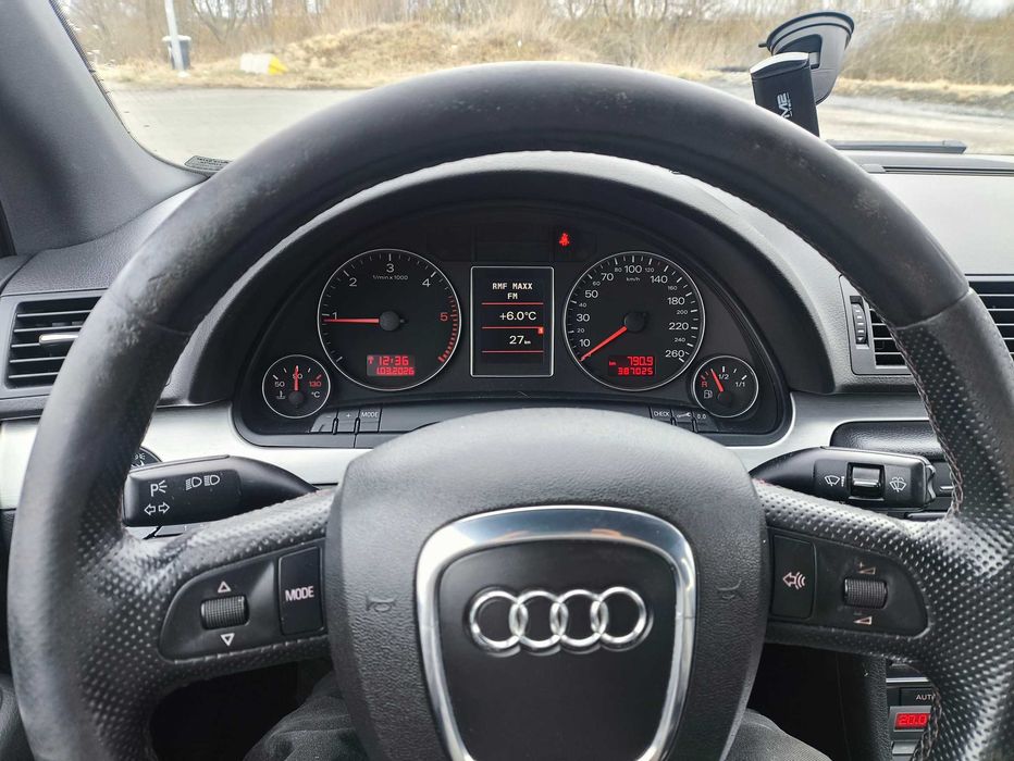 Audi A4 B7 2 x S-line 140KM