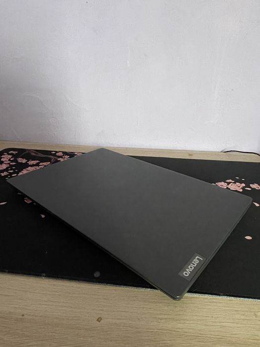 Laptop Lenovo V15 IIL 82C5